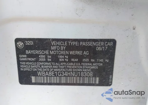 2017 BMW 320I z USA, uszkodzony, nr VIN WBA8E1G34HNU18308